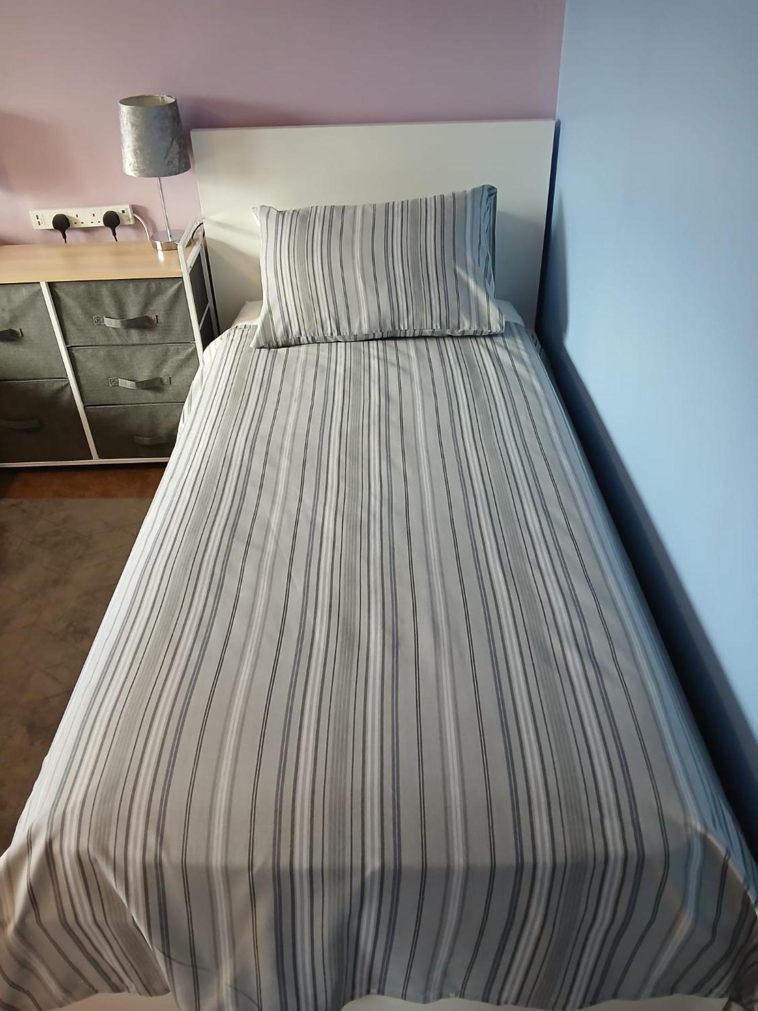 Twin Room In Prescot Homestay Ngoại thất bức ảnh