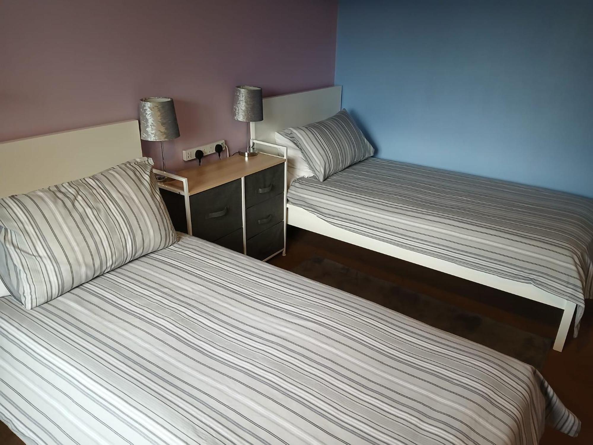 Twin Room In Prescot Homestay Ngoại thất bức ảnh